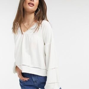 ASOS DESIGN CREAM BOHO bell arm lace detail peasant cottagecore blouse. 6